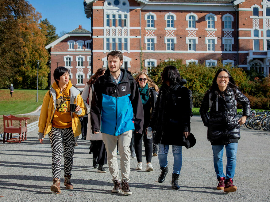 Internasjonale studenter fra Noragric på campus Ås NMBU