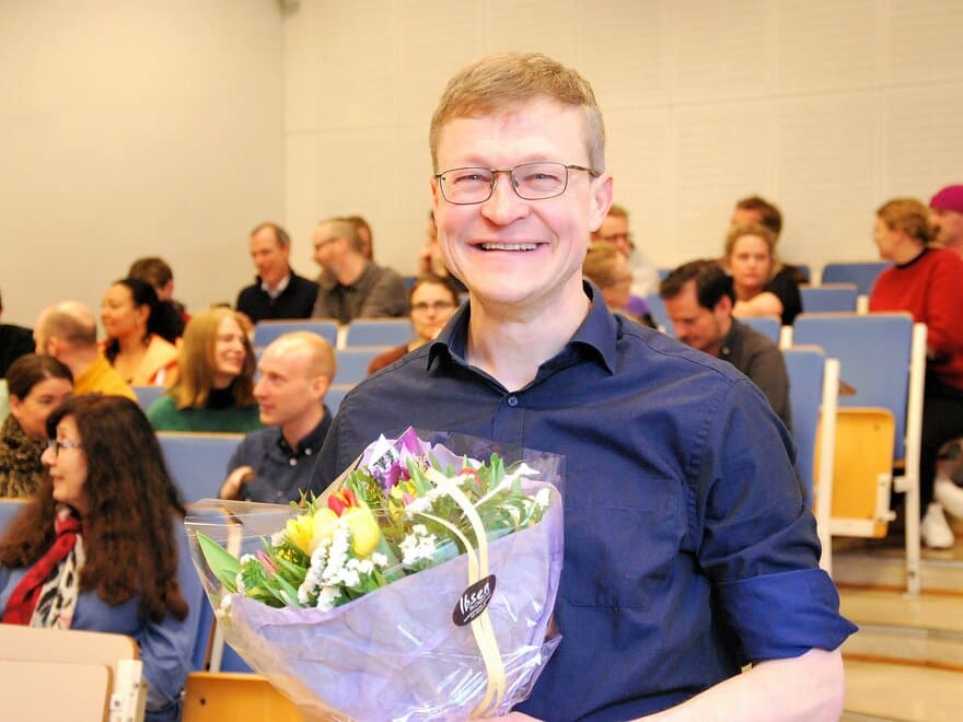 Matematikklærer Morten Munthe tildeles Holmboeprisen 2023, som hedrer eksepsjonelle lærere i matematikk.