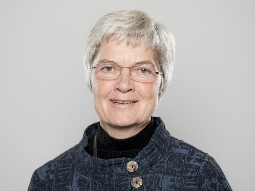 Professor Emeritus Kirsten Lunde er nytt æresmedlem i Gravplassforeningen.