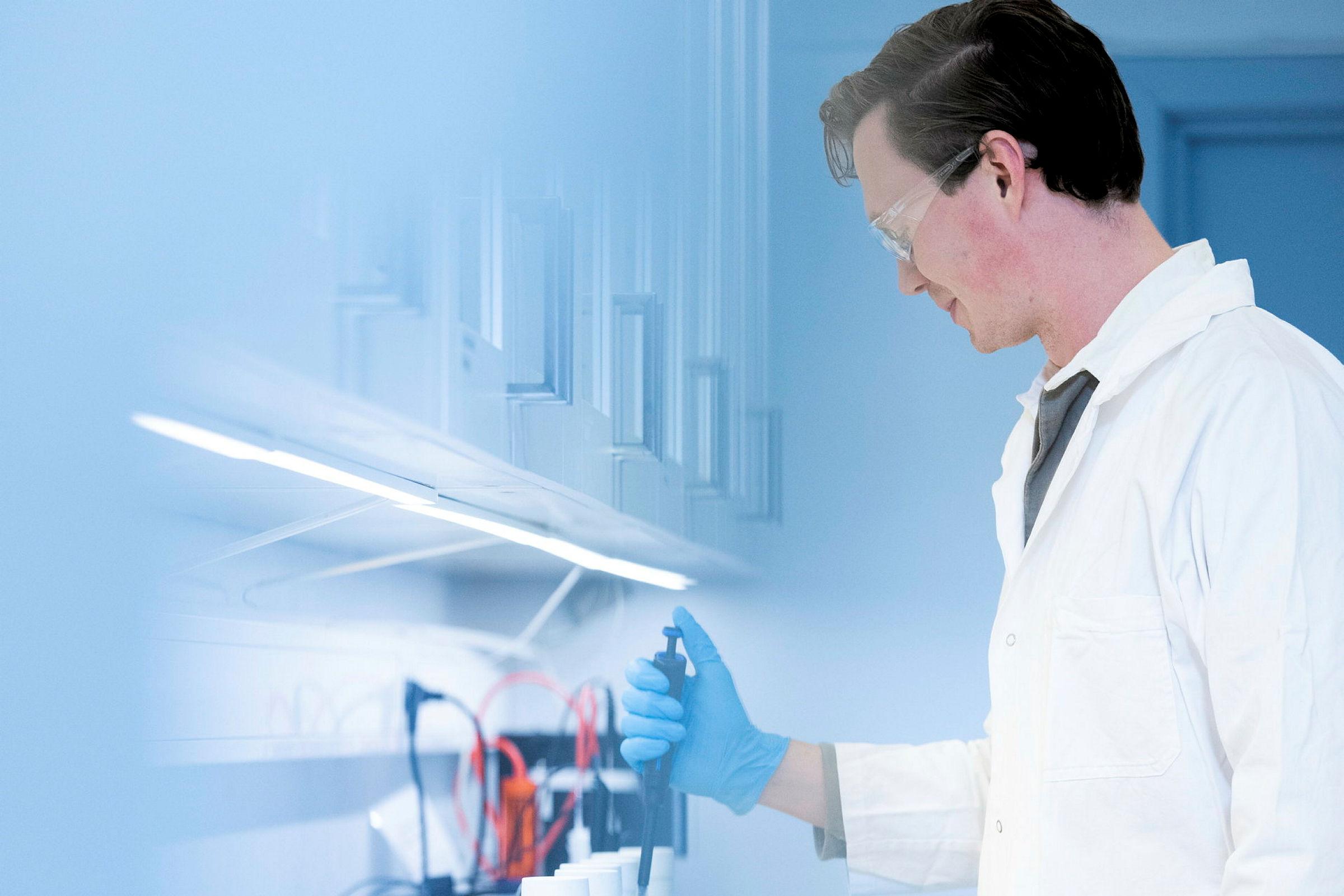 Diverse foto med studenter på Waterlab 
hos Realtek.
Samtykke til bruk er innhentet.